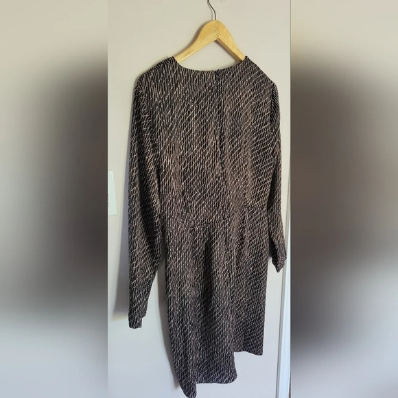 H by Halston Black and Gold  Dress - Picture 11 of 11